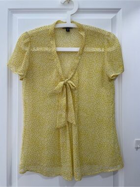 Jacob Yellow Tie-Neck Short Sleeve Blouse
